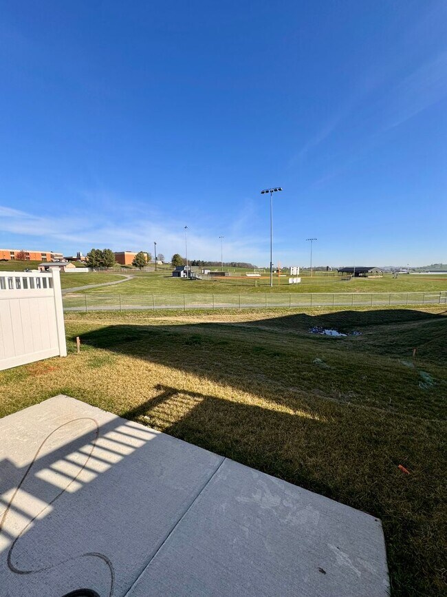 Building Photo - Brand New Construction in the Glen at Cooks Creek