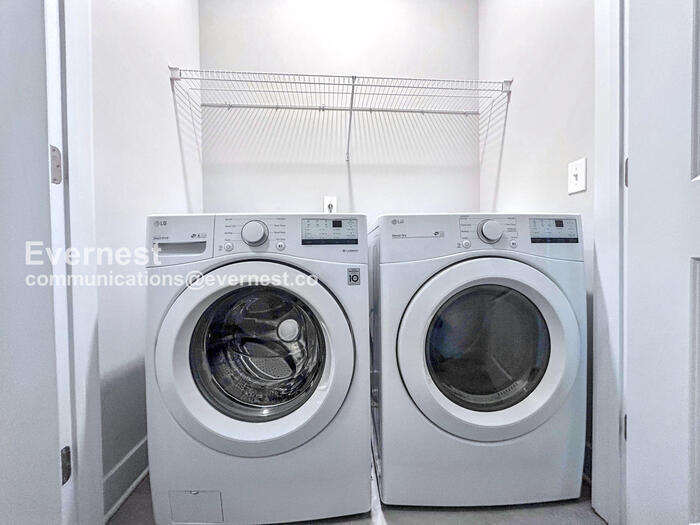 Building Photo - 1290 Brookins Trl