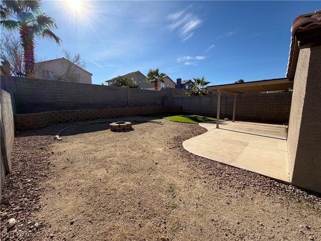 Building Photo - 9333 Jumpin Juniper