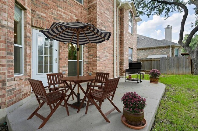 Building Photo - 2509 Salorn Way