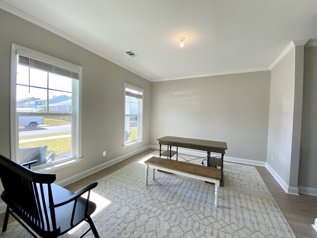 Building Photo - Five Bedroom, Single Family Home in Malind...