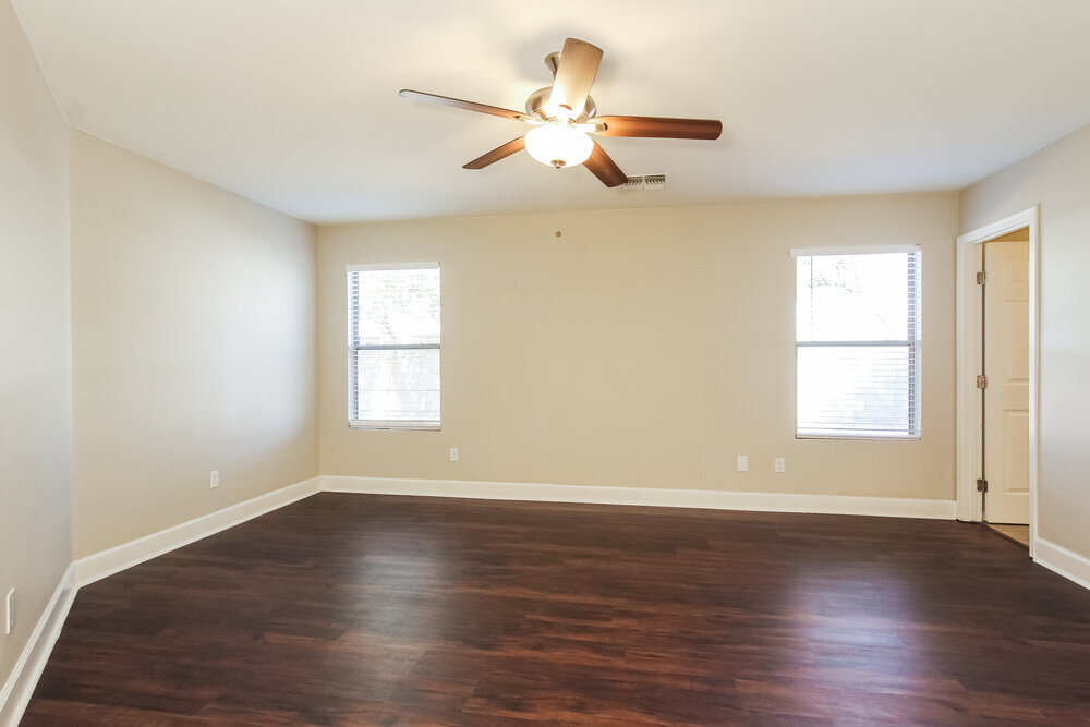 Building Photo - 9642 W Kingman St