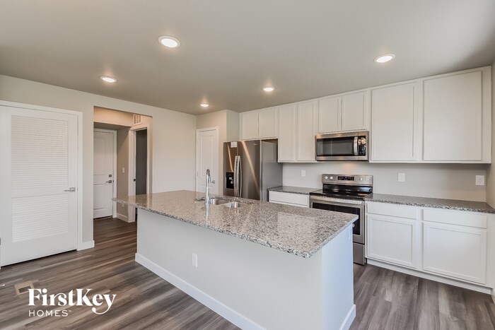 Building Photo - 6908 Akela Ln