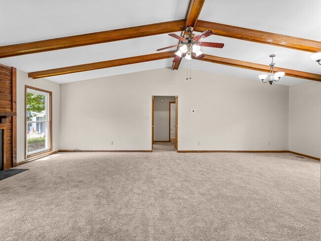 Building Photo - 934 Welsh Ln