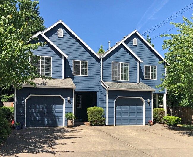 Building Photo - 18507 SW Muirfield St
