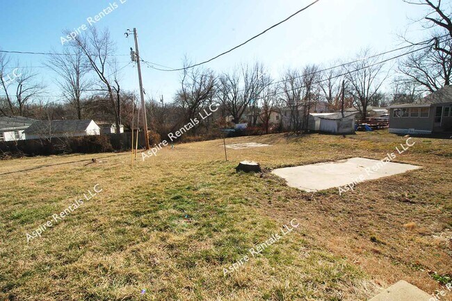 Building Photo - 4404 Rice Rd