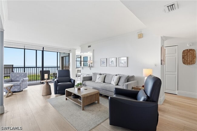 Building Photo - 9375 Gulf Shore Dr
