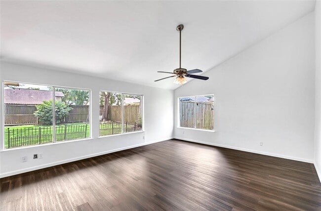 Building Photo - 23835 Griffin House Ln