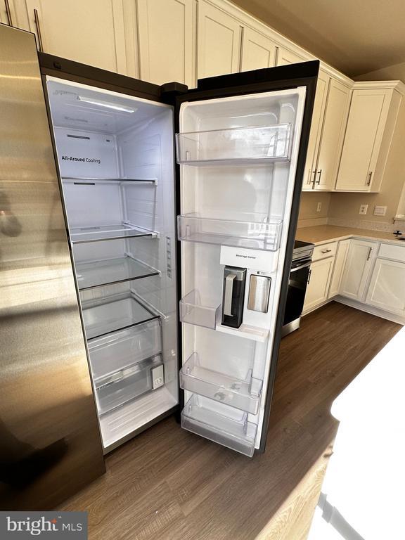 Building Photo - 30 Trotting Rd