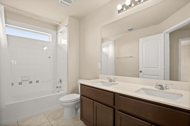 Building Photo - 7300 Branrust Dr