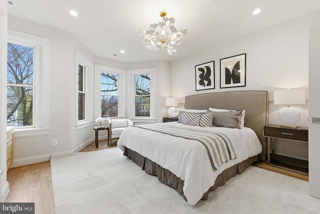 Building Photo - 1319 East Capitol St SE