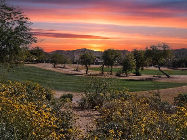 Building Photo - 6843 S 26th St