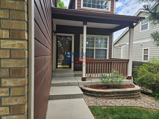 Building Photo - 5661 S Yakima Way