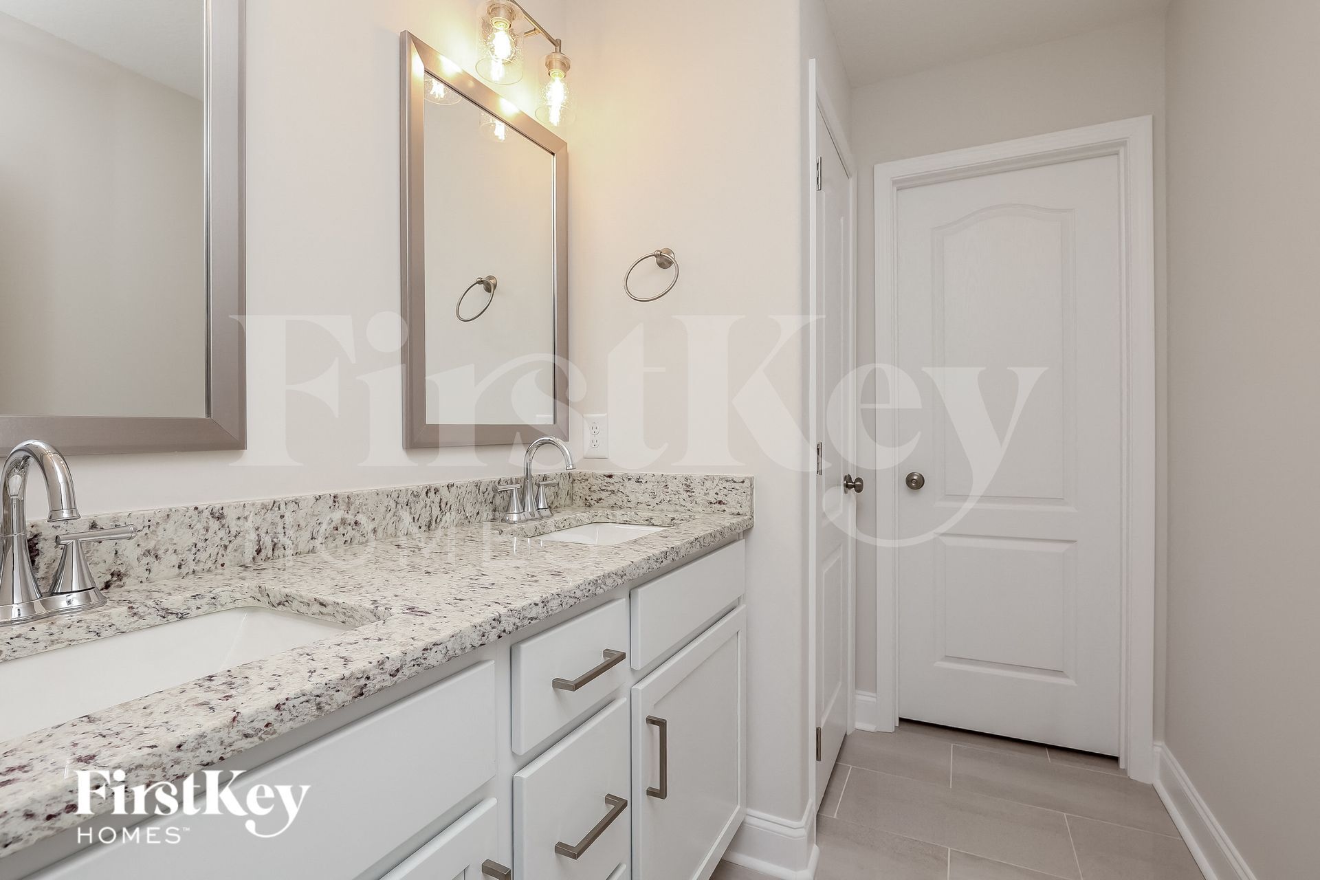 Building Photo - 766 Buffalo Frd Dr