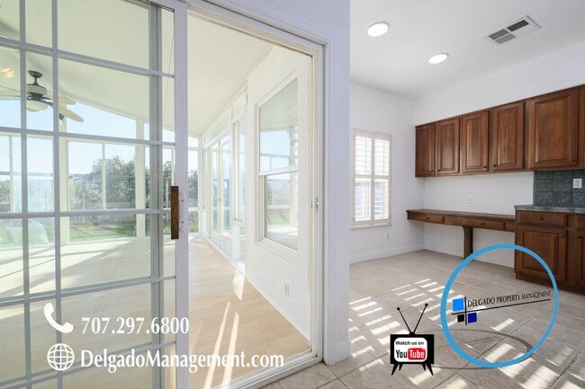 Building Photo - Large 3 bedroom home recently upgraded