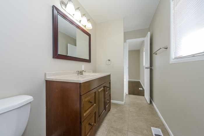 Building Photo - 8413 E 93rd St