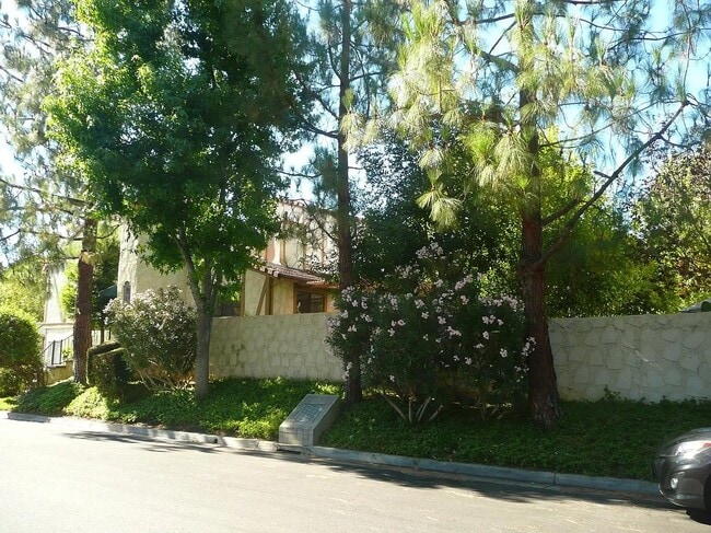 Building Photo - 29723 Windsong Ln