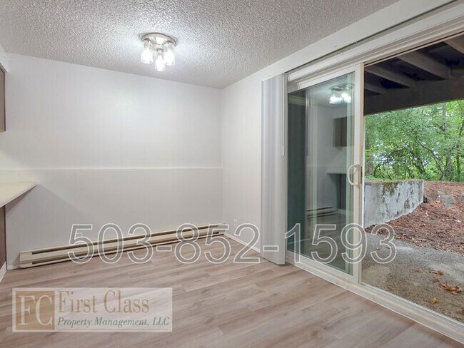 Building Photo - 47 Eagle Crest Dr