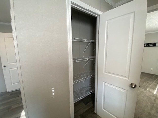 Building Photo - 10 Bradley Ln