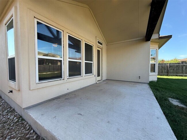Building Photo - 12524 Ondara Dr