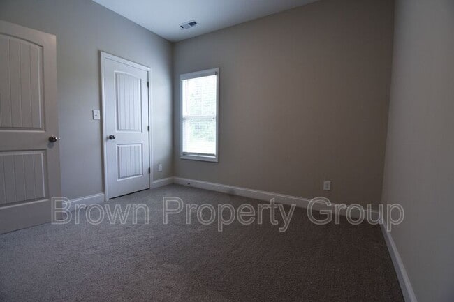 Building Photo - 538 Kivett Ct