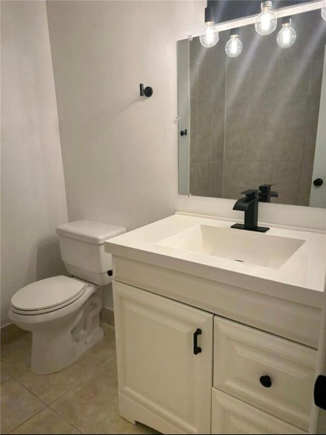 Building Photo - 2801 N 34th Ave