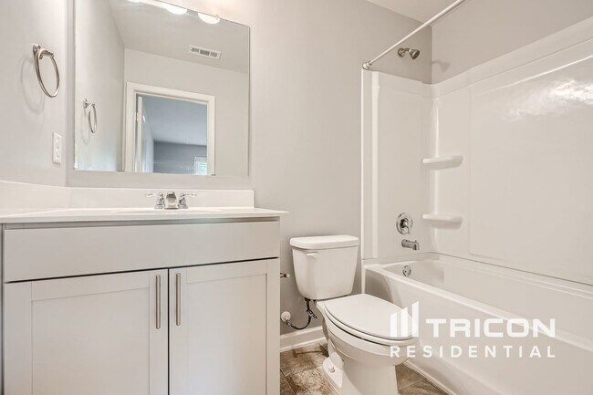 Building Photo - 7064 Demeter Dr
