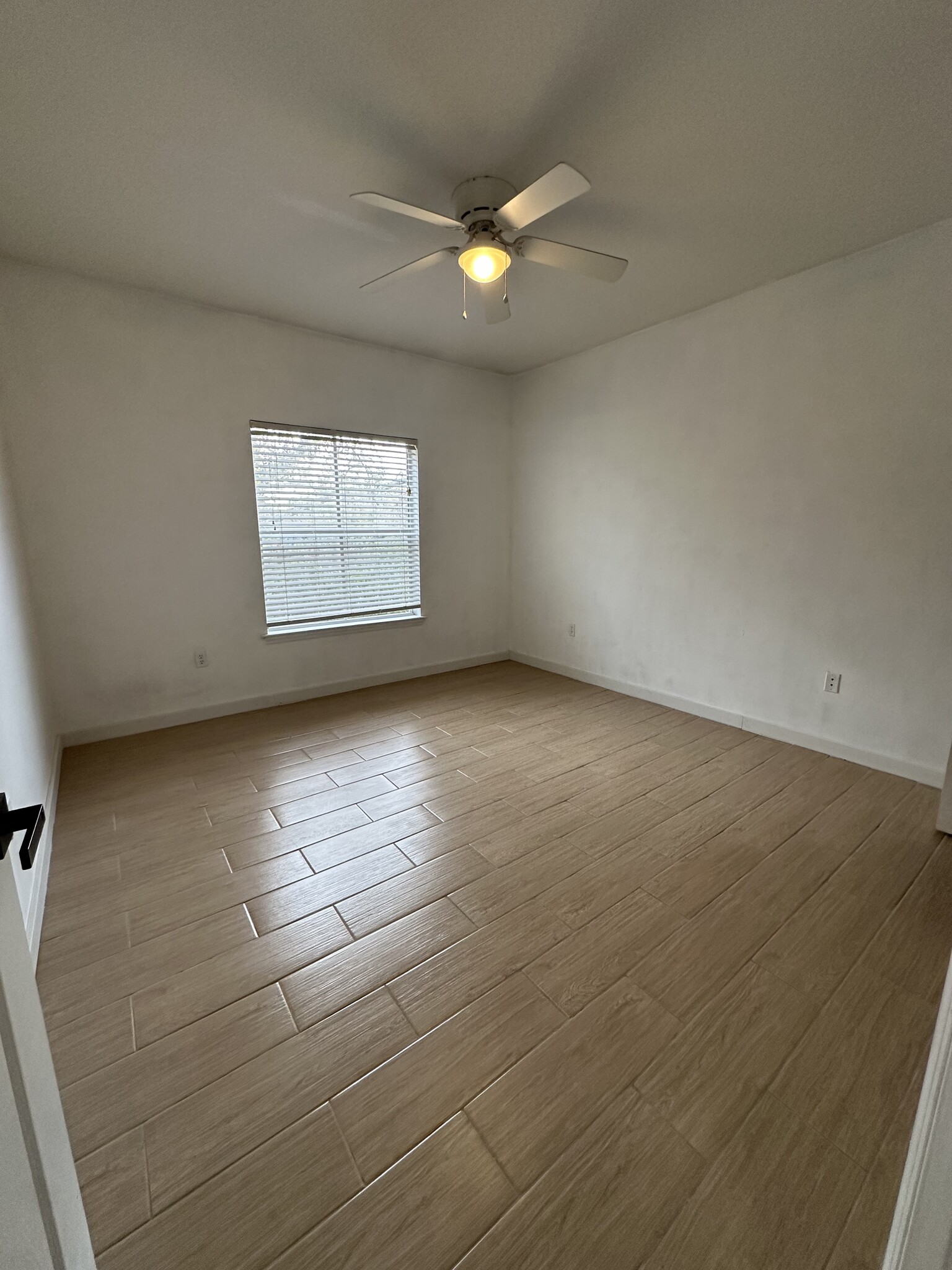 Guest Room - 5621 Pinnacle Heights Cir