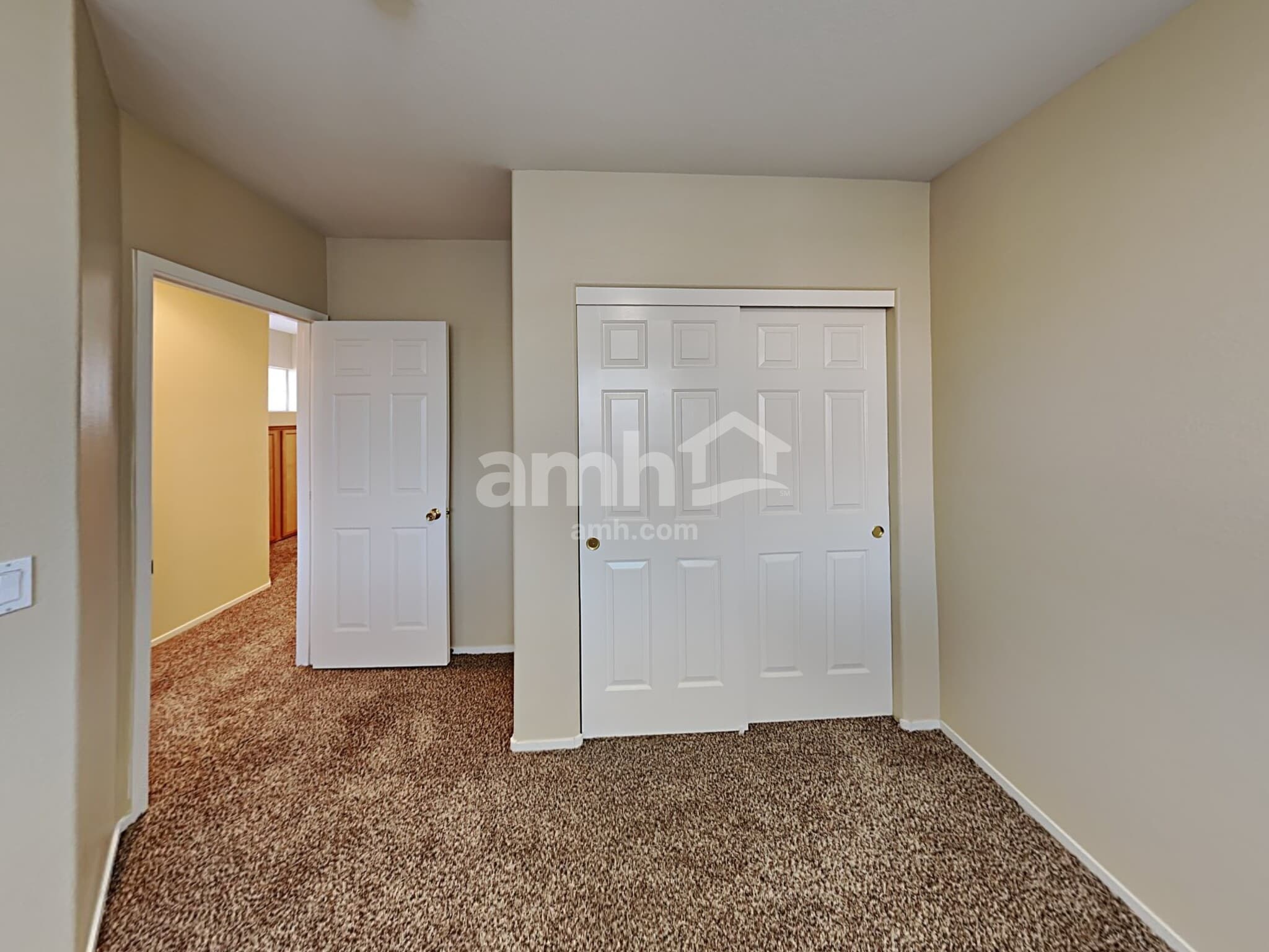 Building Photo - 10141 Flagstaff Butte Ave