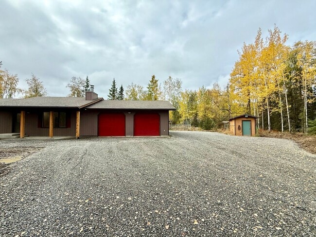 Building Photo - SOLDOTNA RANCH
