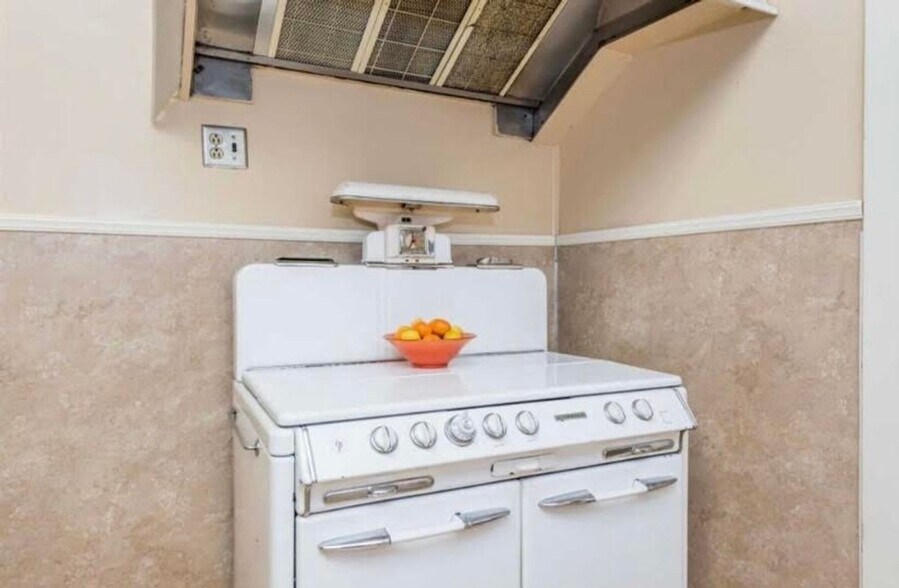 Building Photo - 867 Palo Alto Ave