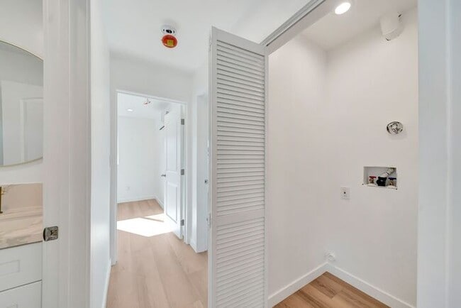 Building Photo - Move-In Ready Luxury: A Flawlessly Upgraded Sunland Retreat