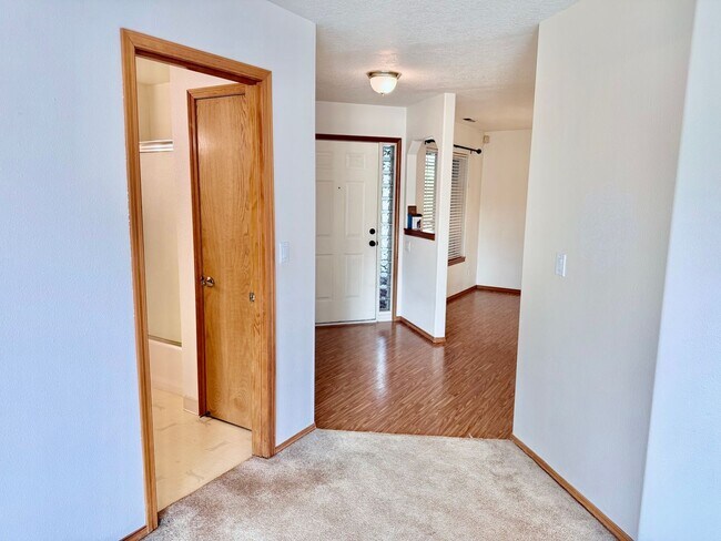 Building Photo - 1202 SW 257th Dr