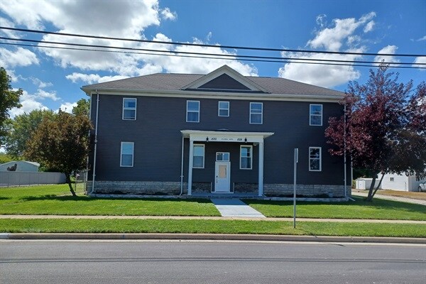 Building Photo - 1528 5th St