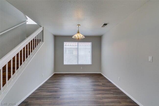 Building Photo - 7809 Calico Flower Ave