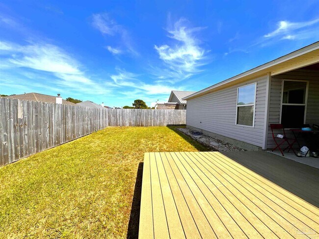 Building Photo - 346 Mizzen Ln