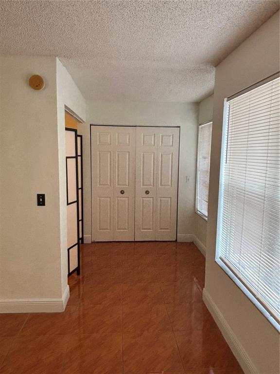 Building Photo - 5152 Conroy Rd