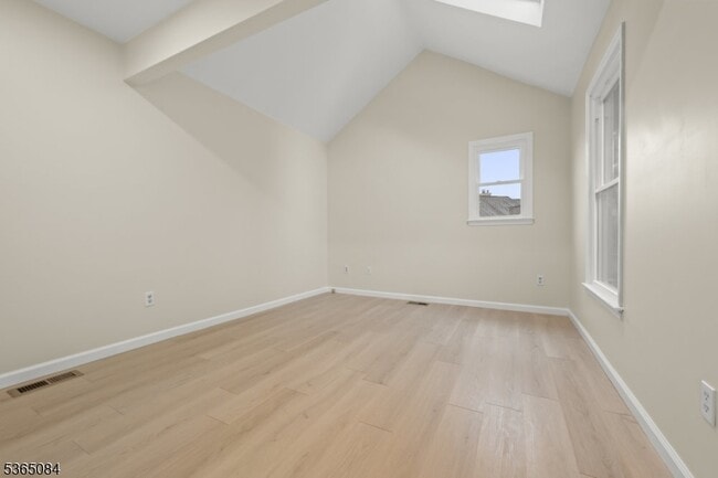 Building Photo - 52 Arthurs Ct
