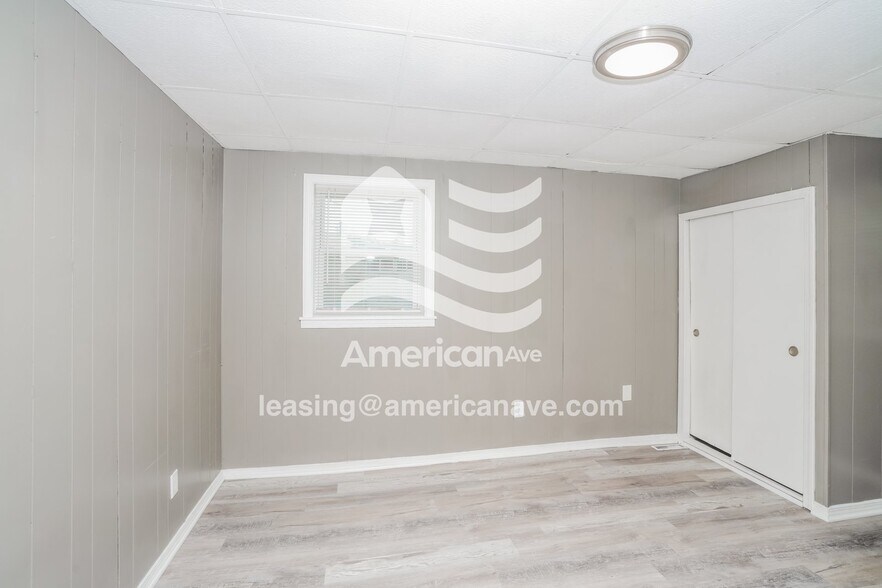 Building Photo - 3812 St Joseph Rd