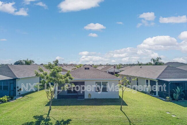 Building Photo - 18517 Cronin Sand Ln