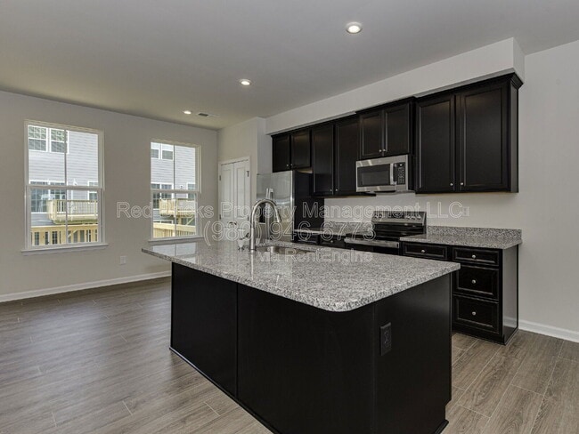 Building Photo - 1011 Ketchum Ct