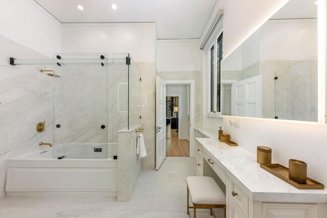 Building Photo - 85 Fagan Dr
