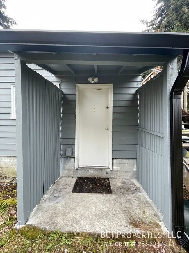 Primary Photo - 5503 112th St SW