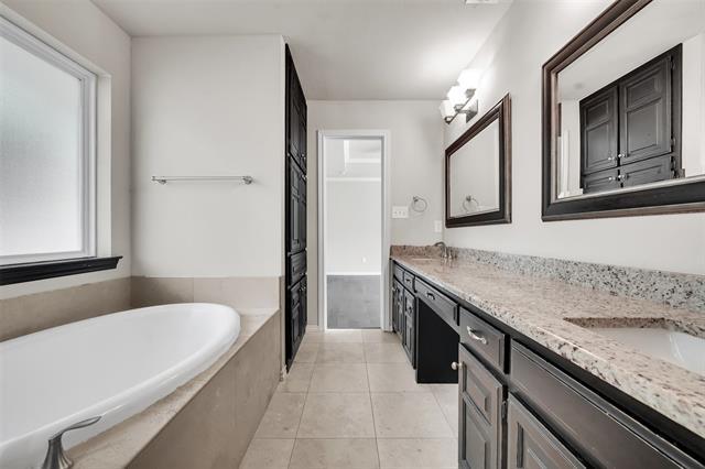 Building Photo - 120 Timber Ridge Dr