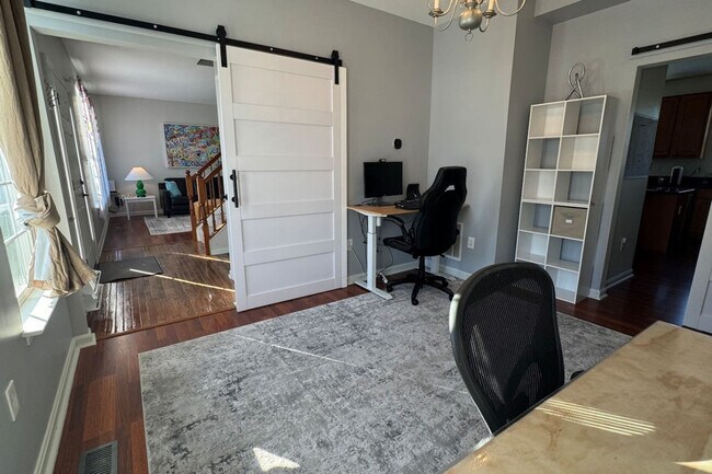 Building Photo - 9414 Grant Ave