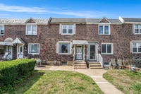 Building Photo - 1062 Stratford Rd