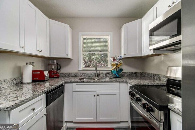 Building Photo - 3367 Misty Valley Rd