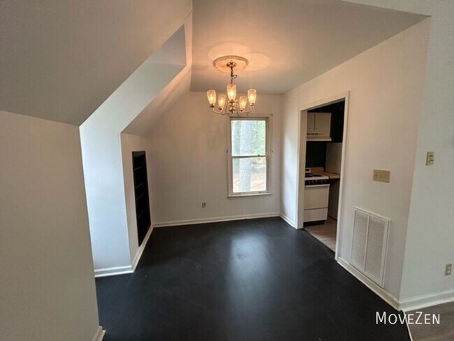 Building Photo - 5008 Alamo Ct