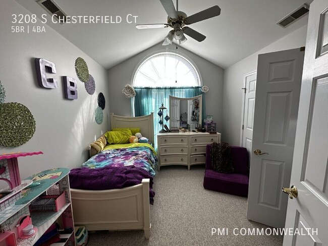 Building Photo - 3208 S Chesterfield Ct