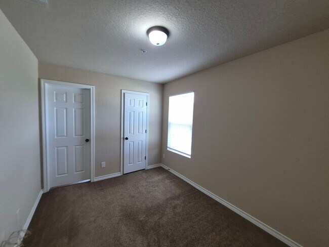 Building Photo - 6304 Attucks Ln